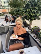 Миниатюра Индивидуалка Polly Железнодорожный Фотография 