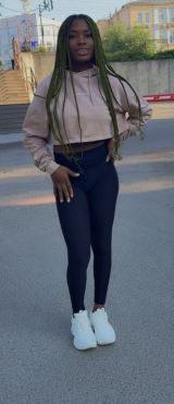 Миниатюра Индивидуалка Tyra Железнодорожный Фотография 