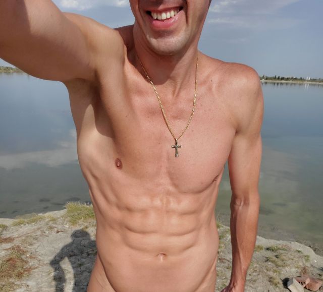 Мужчина Алексей  Центр