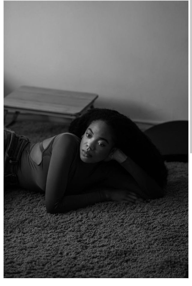 Индивидуалка Исраа  Центр Фотография 